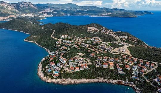 Antalya ve Alanya Turizm Sezonu Yoğun İlgi Görüyor